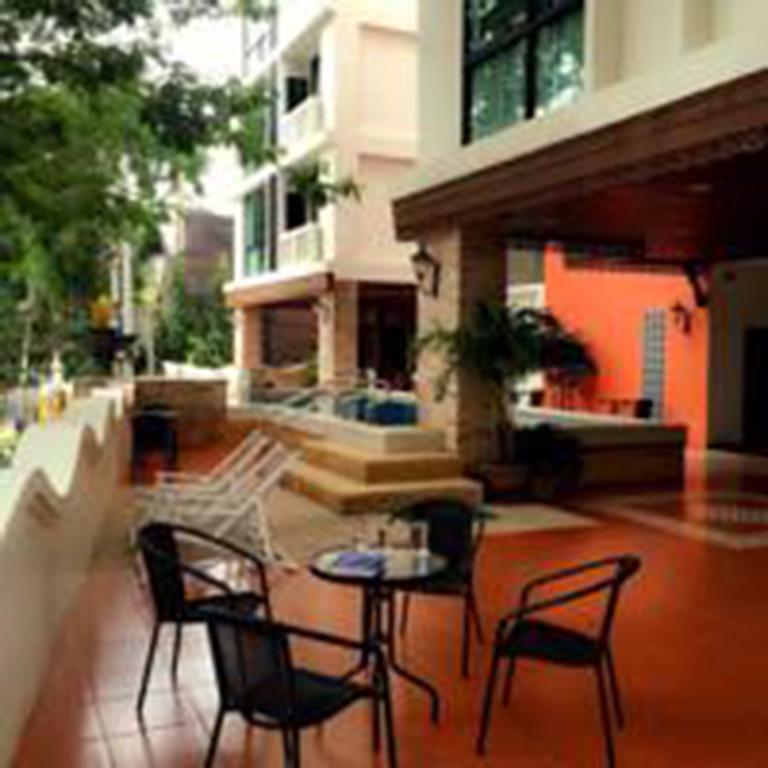 Aster Residence Chiang Mai Exterior photo